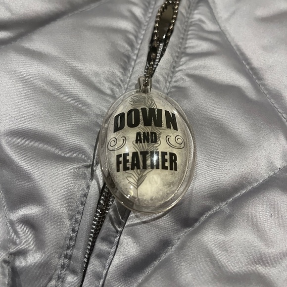 ✨🩶 NWT - A NEW APPROACH (a.n.a) Silver Feather & Down Quilted Winter Jacket 🩶✨ - Picture 2 of 11